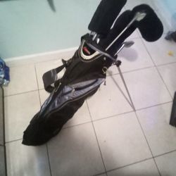 Datrek Hybrid Ghost Carrier W/ Dunlop Clubs