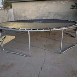 trampoline 