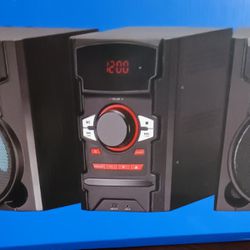 CD STEREO SYSTEM 
