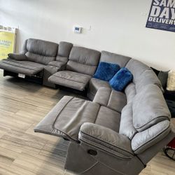 *Free Orlando Area Delivery*---Alejandra Gray Fabric Reclining Sectional Sofa---Now $1499---Limited Inventory!!!---Financing Available 