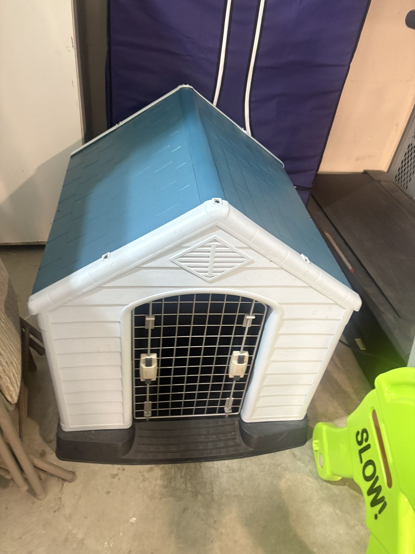 Dog House