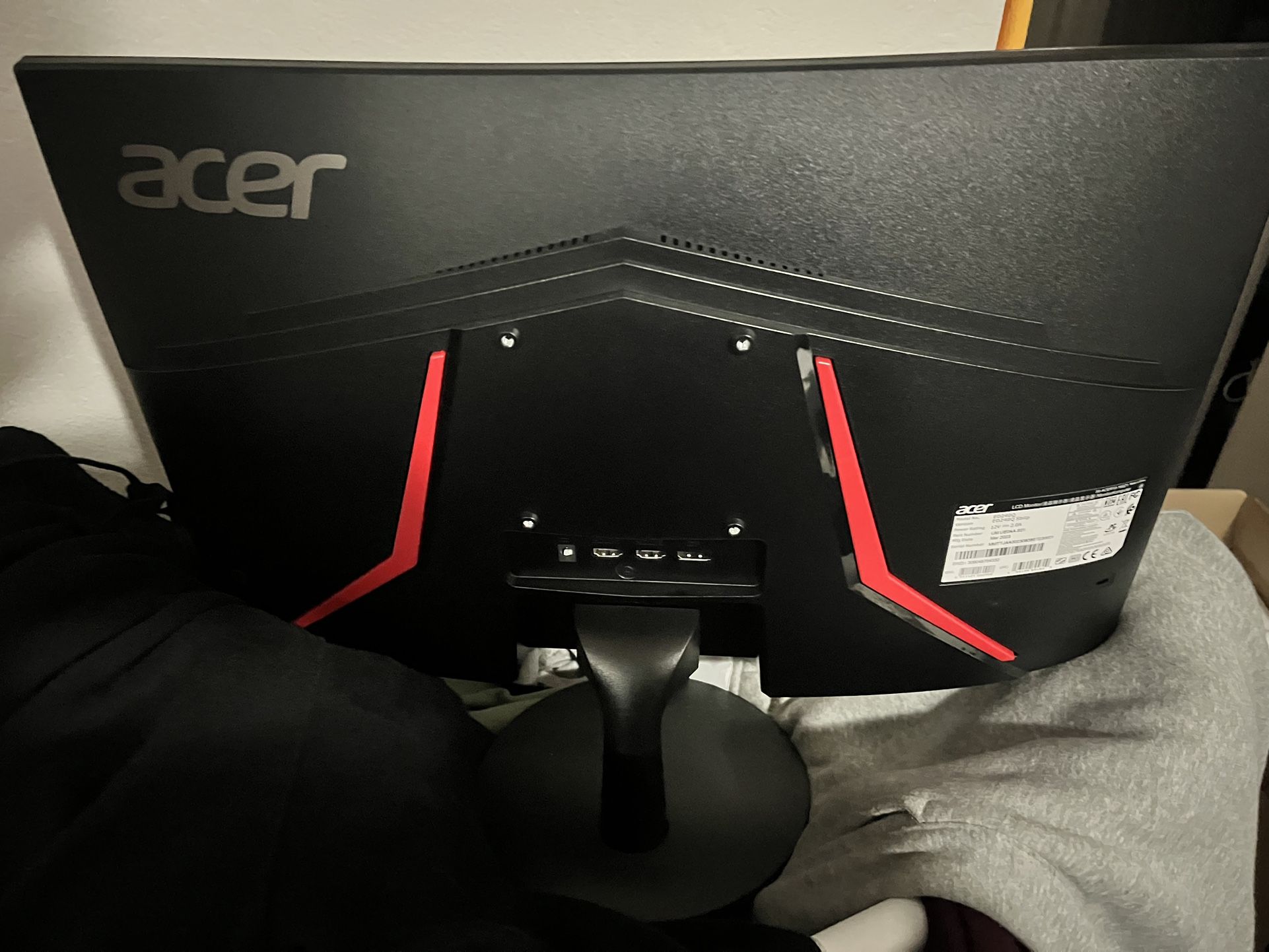 165 hz curved monitor acer brand
