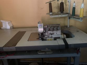Pegasus M700 overlock 4thread