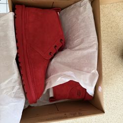 UGG Neumel Boot