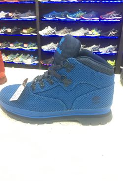 Timberland sizes 3.5,4.5,5,5.5,6,6.5,7 $70.00