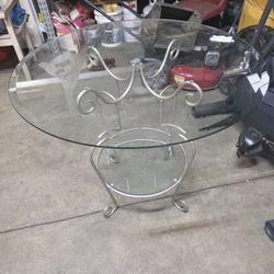 glass table 