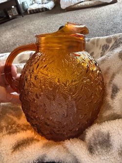 Anchor Hocking Lido Milano Crinkle Glass Amber Pitcher