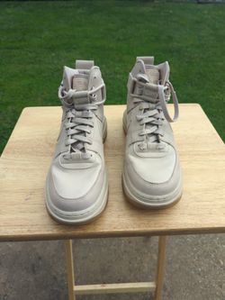 Nike Air Leather High Tops Women's 9.5