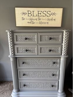 Beautiful heavy bluish gray by ashley dresser chest 53”38” great quality 7 drawers no scratches