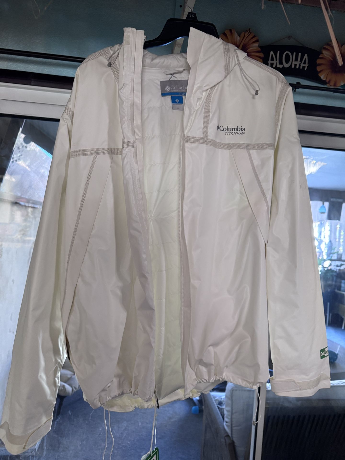 XXL Columbia Titanium Jacket