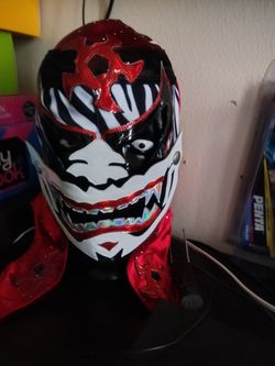Wwe penta maskes