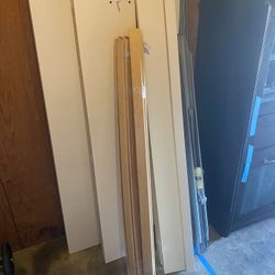 Bed frame - Full - White. W/Headboard