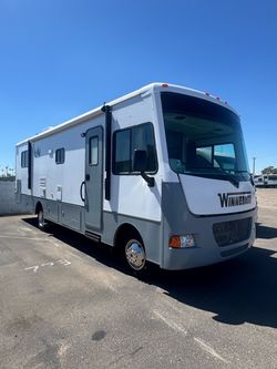 2014 Winnebago Vista 31KE