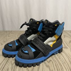 Dolce And Gabbana Boots Size 9