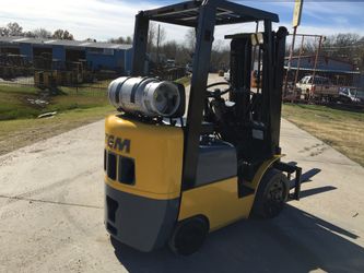 Forklift tcm 3000 lbs triple stage Side shift