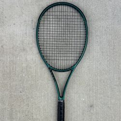 Wilson Blade V9 / Grip 2 / Head size: 98.