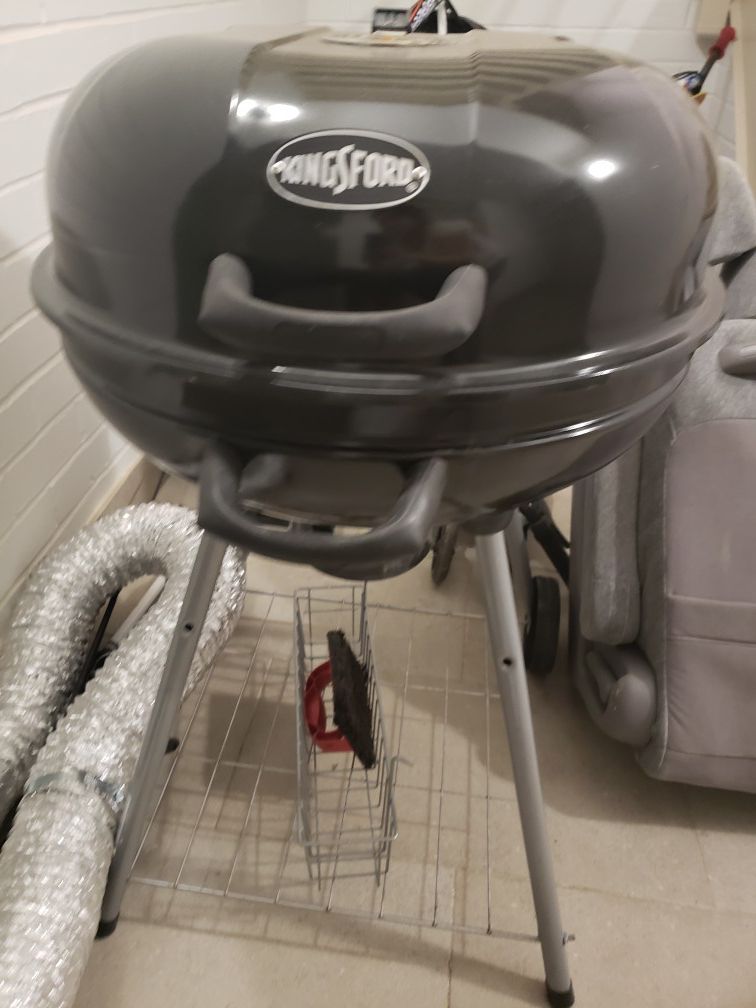 Bbq grill with free charcoal