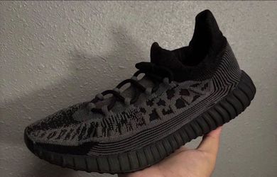 Yeezy 350 v2 cmpct slate onyx size 12.5