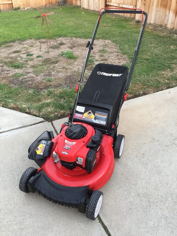 Troy-bilt tb110 550ex series 140cc push Lawn mower