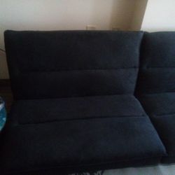 Black Futon 