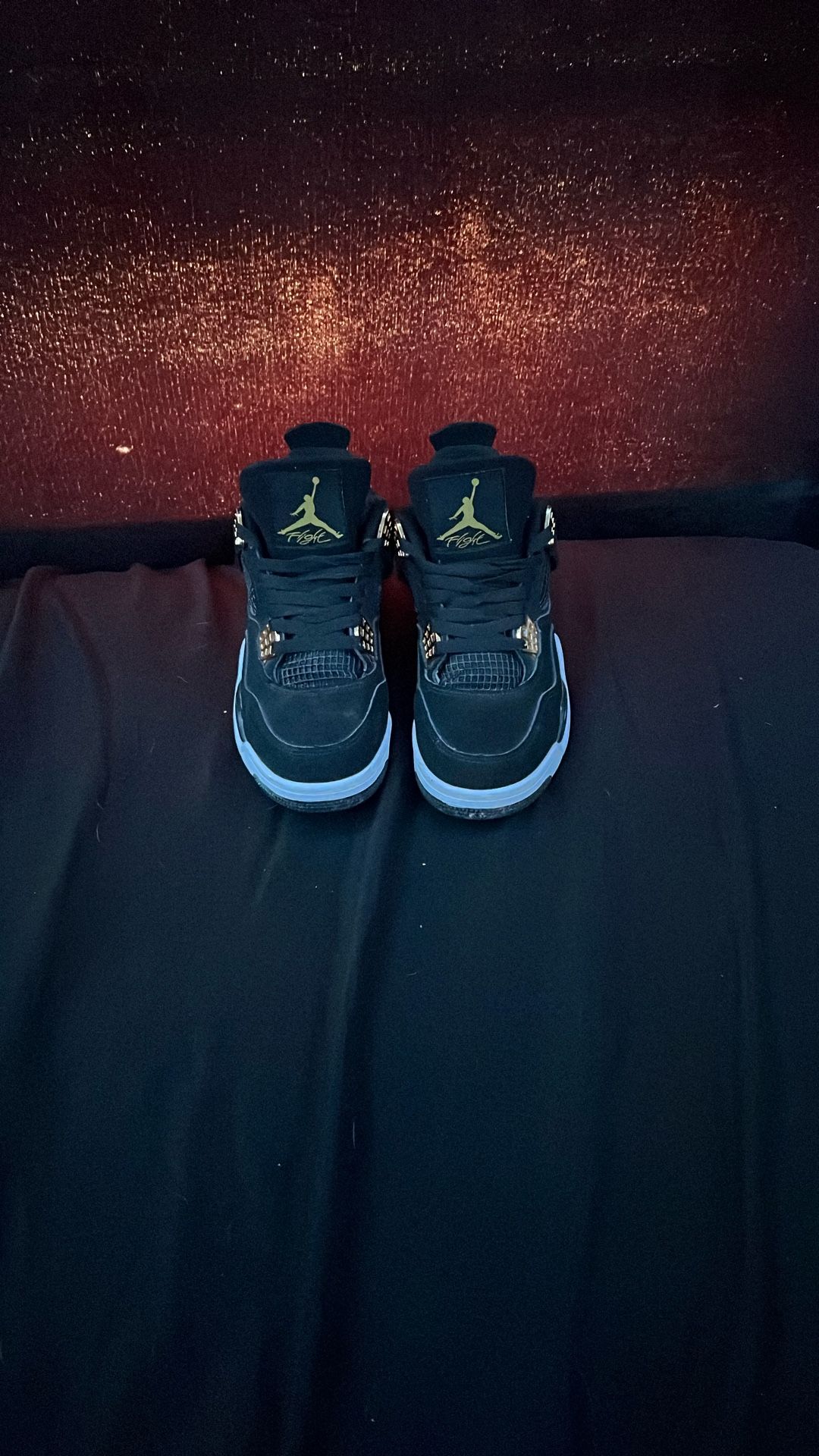 Jordan 4s