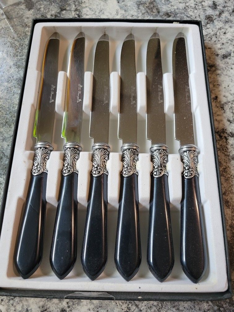Le Baroque Butter Knife Set