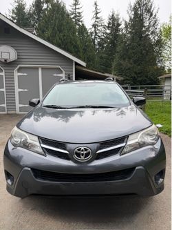 2015 Toyota RAV4 LE | Clean Title | Well Maintained |💰$11,499 OBO |
