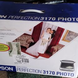 Epson Perfection 3170 Photo Scanner