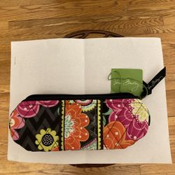 Vera Bradley on a roll floral cosmetic case with zipper
