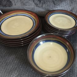 FREE FREE.. PLATES AND BOWLS