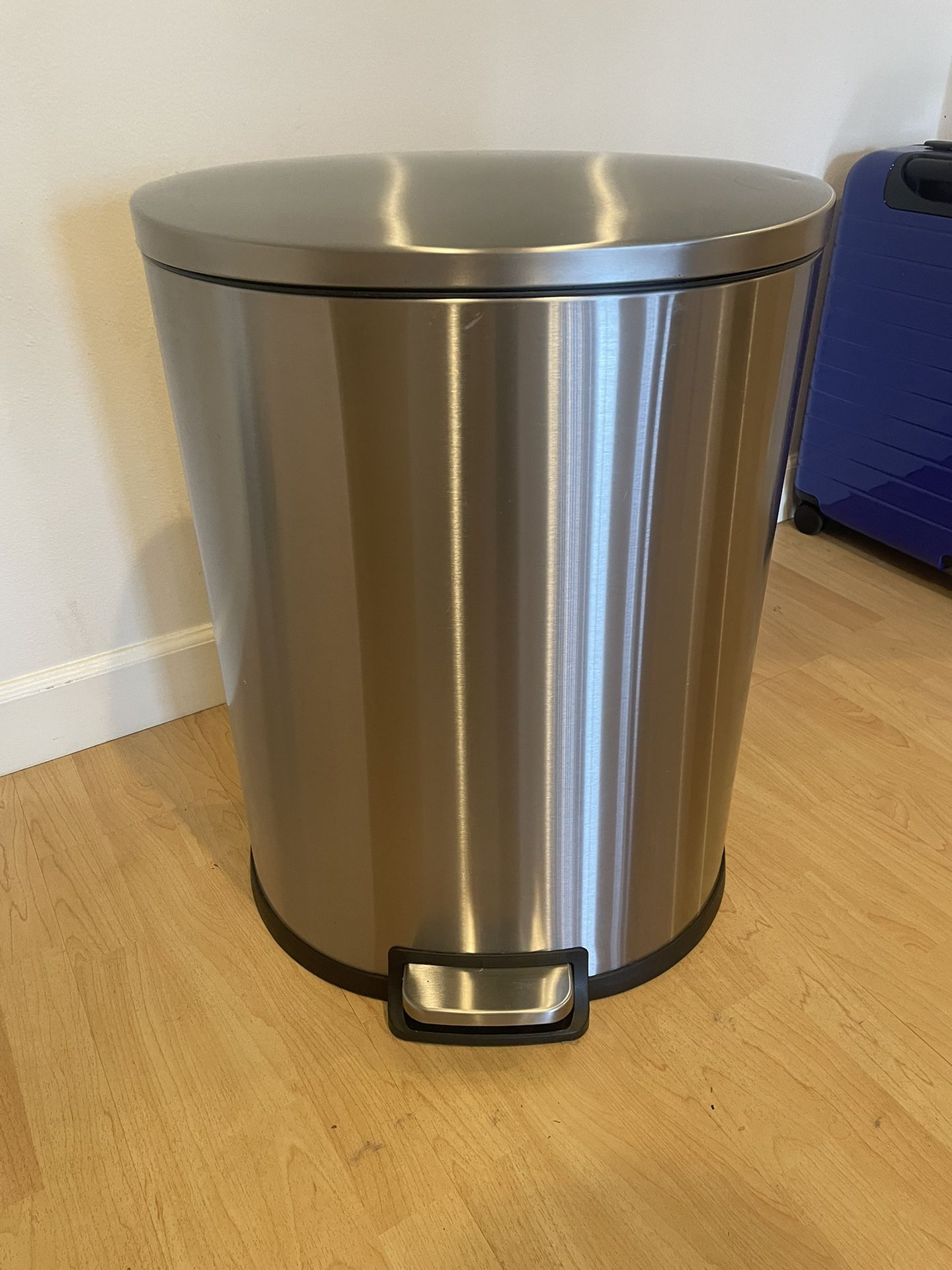 13Gal Stainless Steel Trash Can 