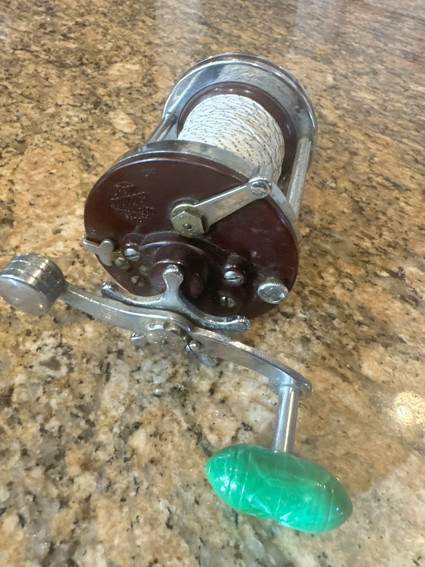 VINTAGE PENN SQUIDDER NO. 140 FISHING REEL WITH ALUMINUM SPOOL