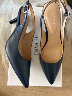 Alfani Navy Heels - size 6