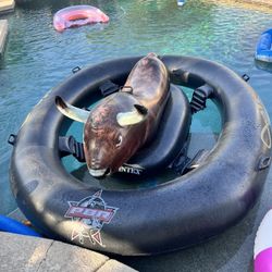 Inflatabull Pool Float Toy