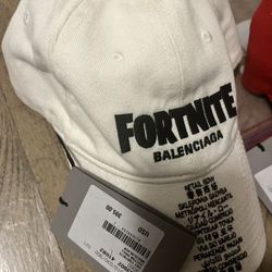 Balenciaga Golf Hats (red)(white)