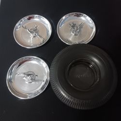 Vintage Ashtrays Lot