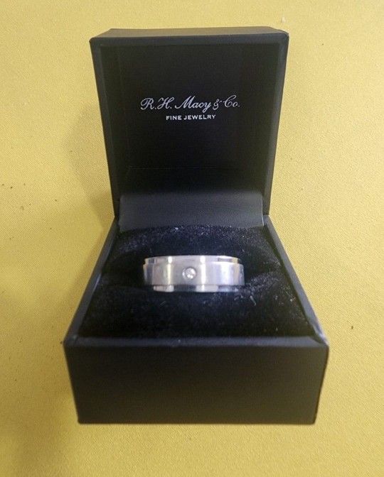 Mens Titanium Ring