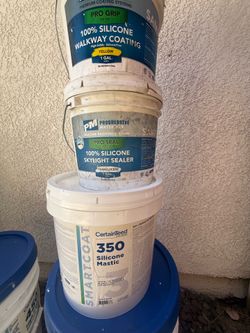 Silicone mastick