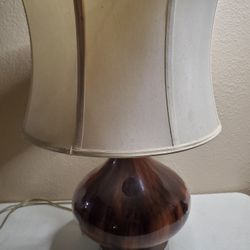 *DESCRIPTION  / DESCRIPCIÓN *