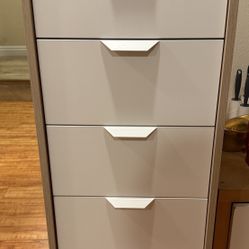 5 Drawers Chest 