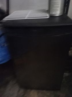 DANBY Kegerator Without Pump Works Great!$70