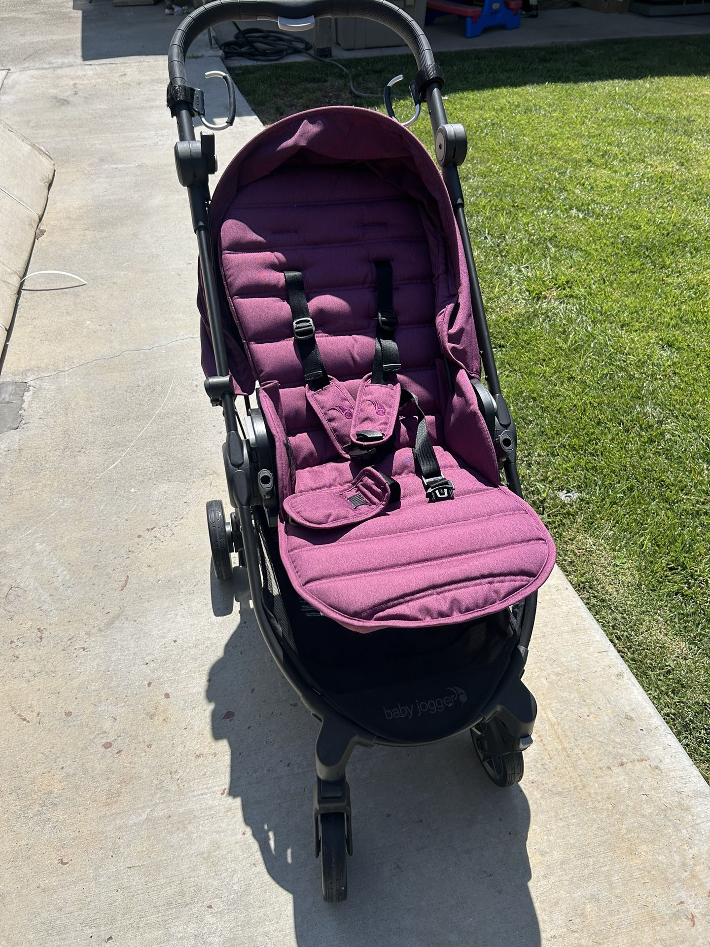 Baby Jogger City Tour Travel Stroller