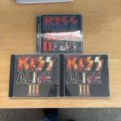 KISS ALIVE II & (2) III CD’s