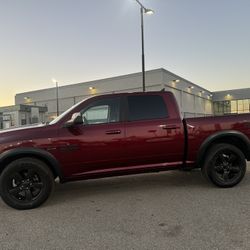2019 RAM 1500 HEMI 5.7 $31.995 