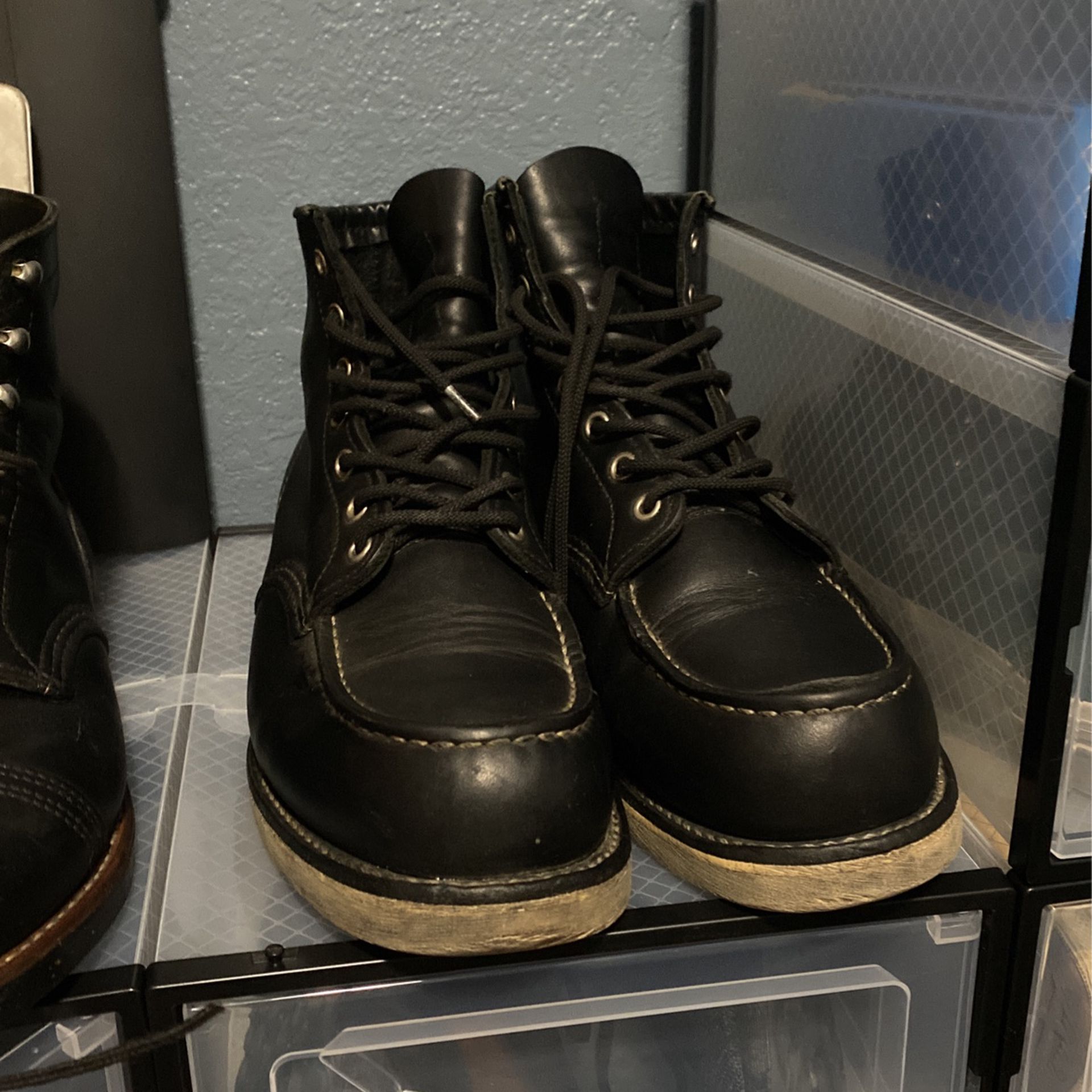 Redwing Size 10 Moctoe Boots