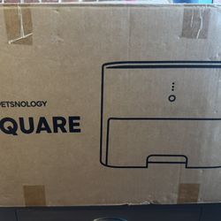 Pluto Square Self-Cleaning Litter Box