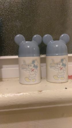 Mickey Salt& Pepper Shakers