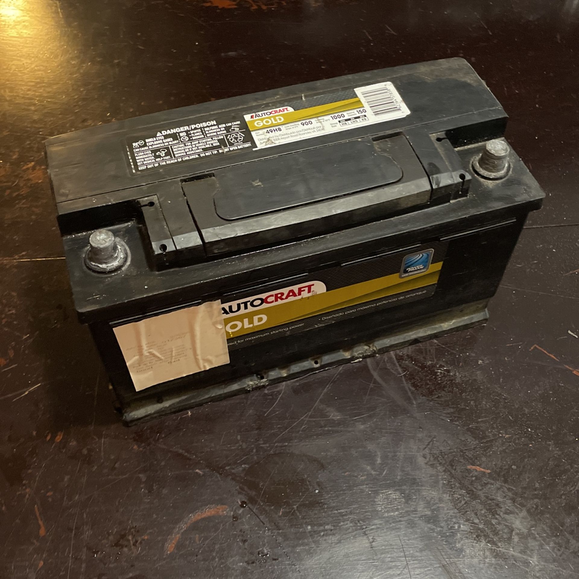 Autocraft Gold Car Battery 150 Series Series Capacity, 1000 Amps Cranking, fully charged and ready to use.