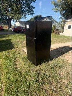 Refrigerator (None wrong with it)