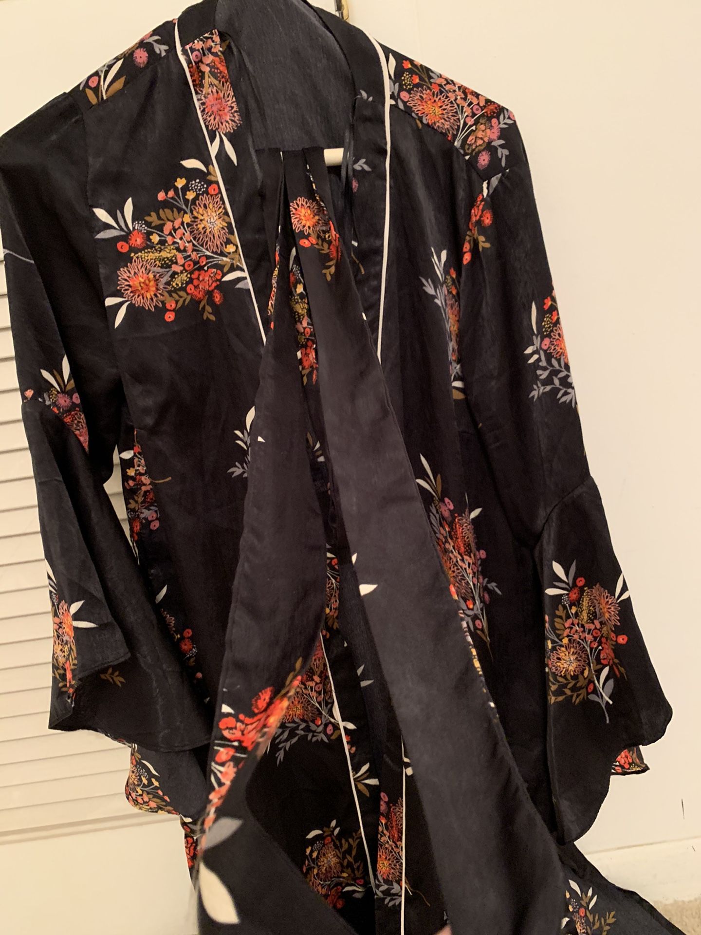 Brand new size 4 night wear